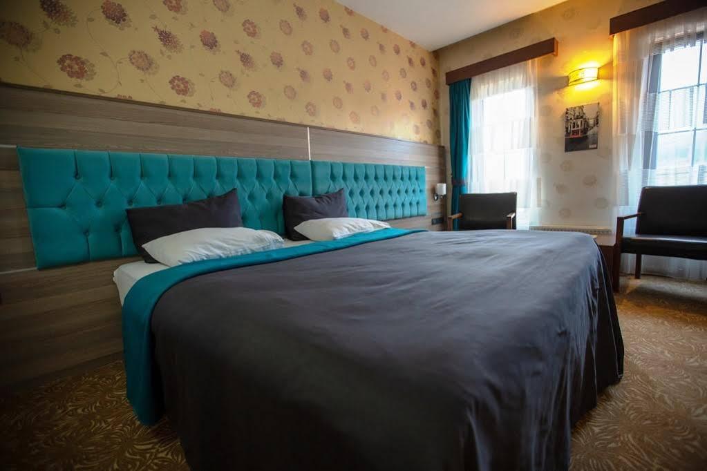 Highway Otel Elmalık Kültér fotó